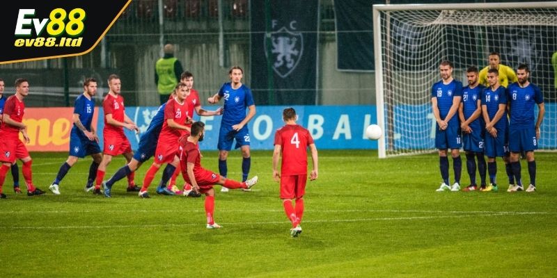 Đá phạt trong vòng cấm